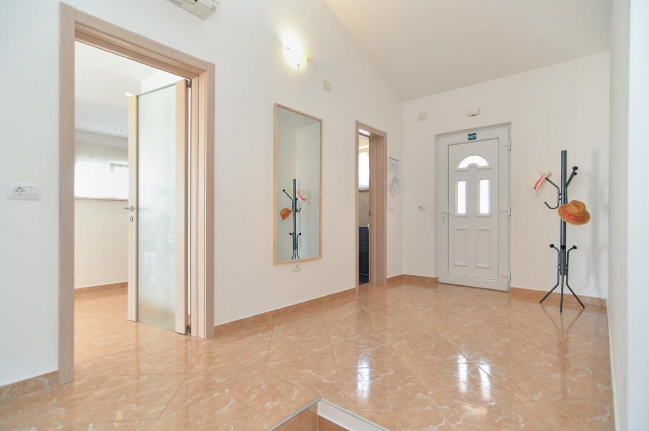 Apartment Patricia 1756 Pula Extérieur photo