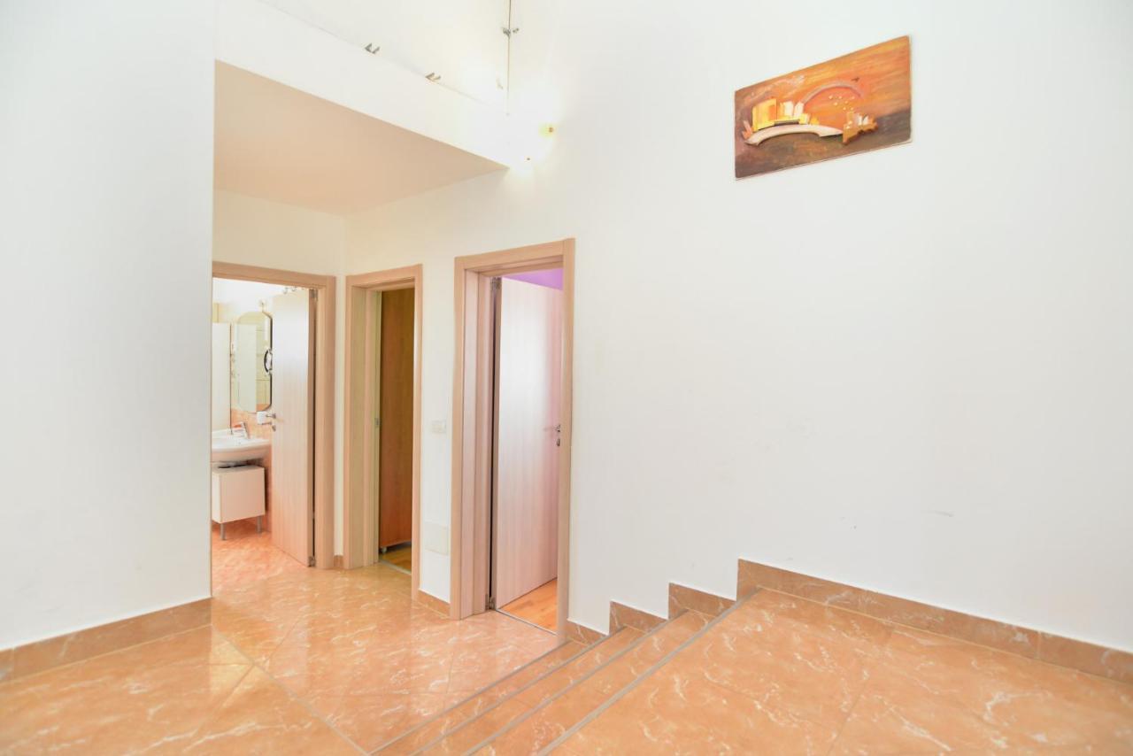 Apartment Patricia 1756 Pula Extérieur photo